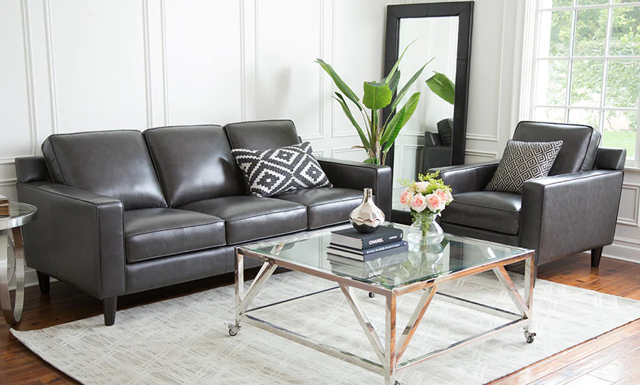 Mẫu sofa văng bọc da Anh Quốc màu đen quyền lực và bề thế VP28
